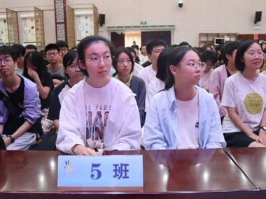 青春磨砺促成长 实践之帆新启航