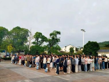 青春共鸣：甪直学子实践成长记